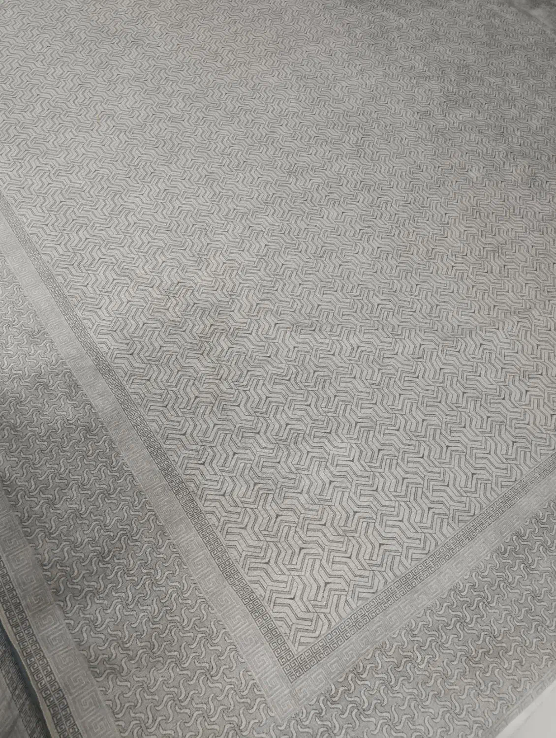 روفرشی مخمل کشدار مارک سیمین|روفرشی|مشهد, شهید مطهری|دیوار