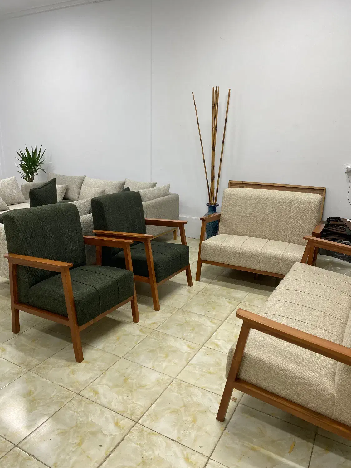 مبل دسته چوبی|مبلمان خانگی و میز عسلی|تهران, جوادیه تهرانپارس|دیوار