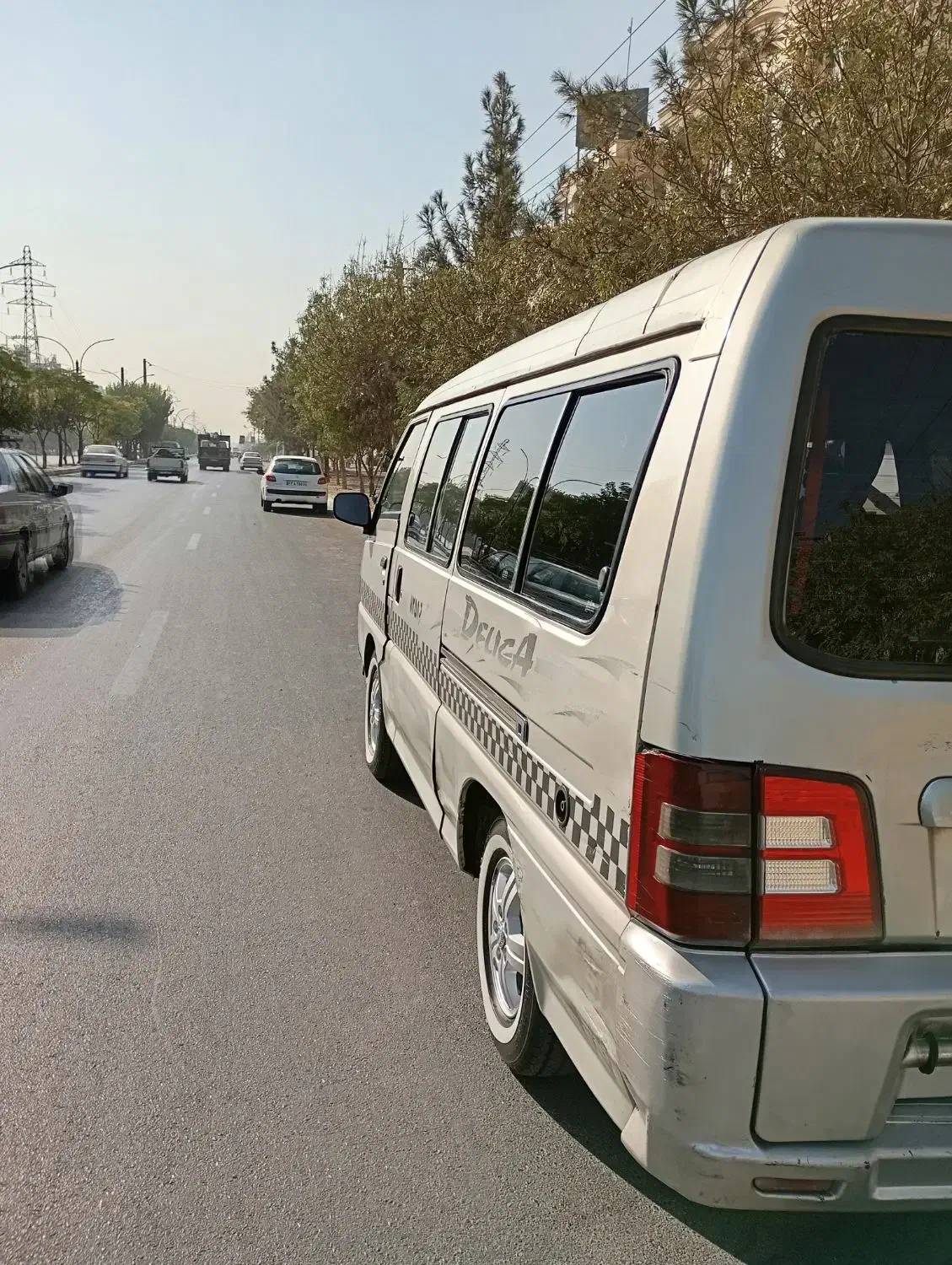 ون تاکسی دلیکا 2000|خودرو سواری و وانت|تهران, امیریه|دیوار