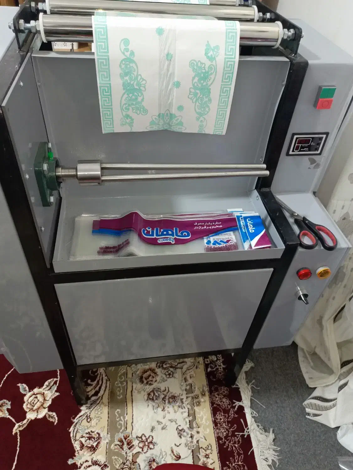 تولید سفره ی یکبار مصرف وکیسه ی زباله|سفره، حوله، دستمال آشپزخانه|گرگان, |دیوار