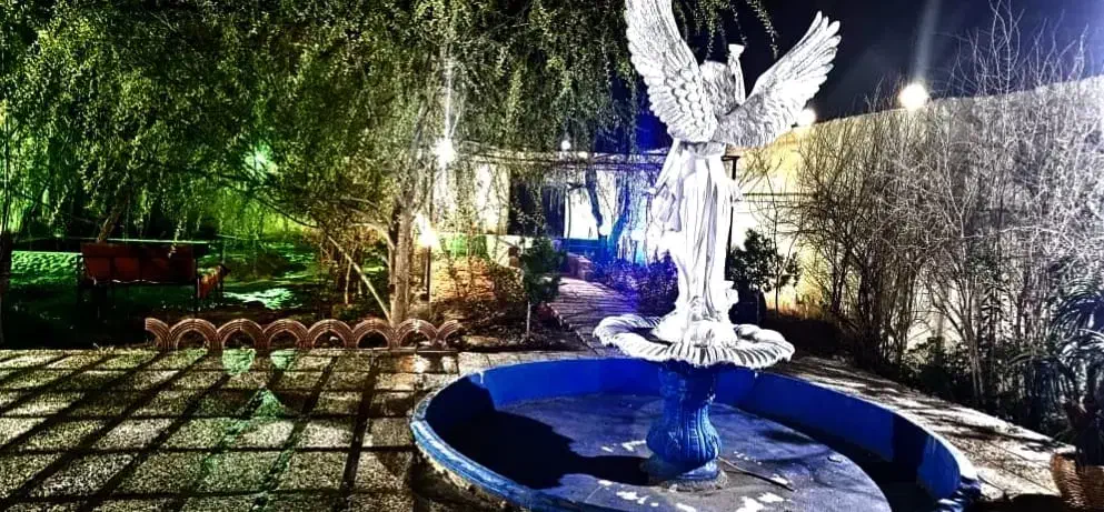 ویلا استخردار آبگرم|اجارهٔ کوتاه‌مدت ویلا و باغ|پیشوا, |دیوار