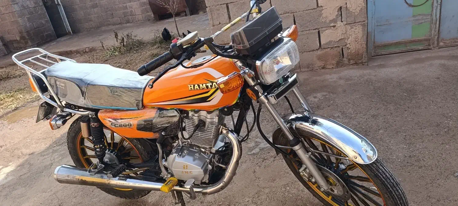 موتور خشک کم کار تمیز  1404|موتورسیکلت|بالا ولایت, |دیوار