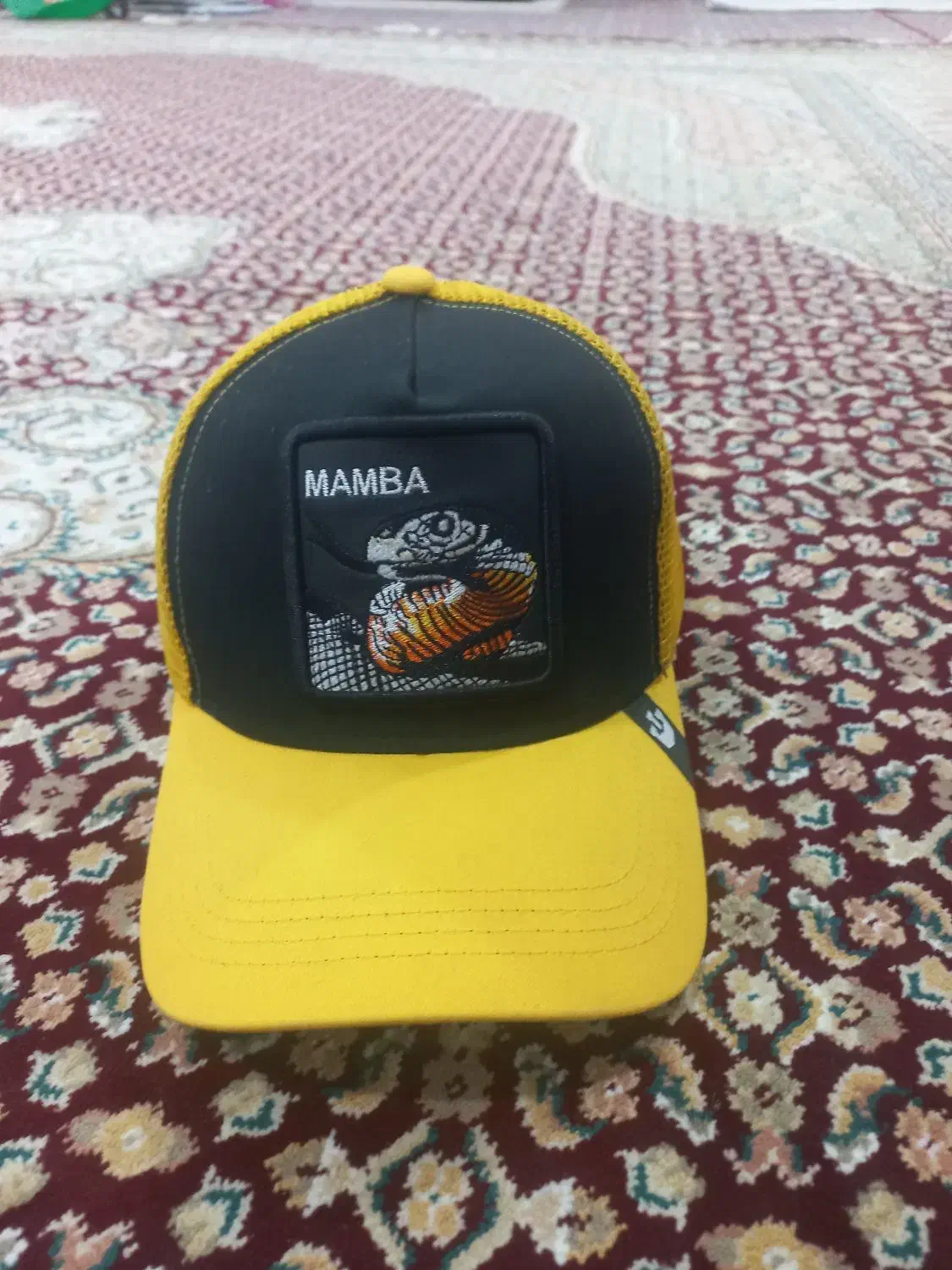 کلاه گورین|لباس|خرمآباد, |دیوار