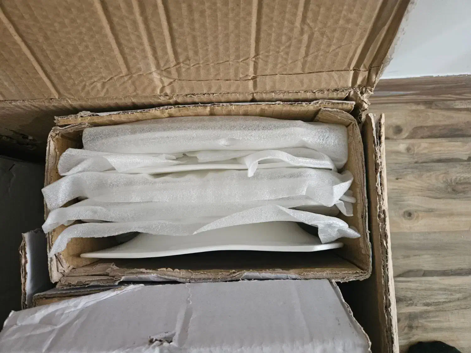 سرویس چینی ۶ نفره|ظروف سرو و پذیرایی|شیراز, معالی‌آباد|دیوار