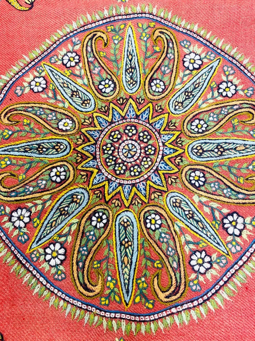 دوزنده پته گیاهی|استخدام هنری و رسانه|کرمان, |دیوار