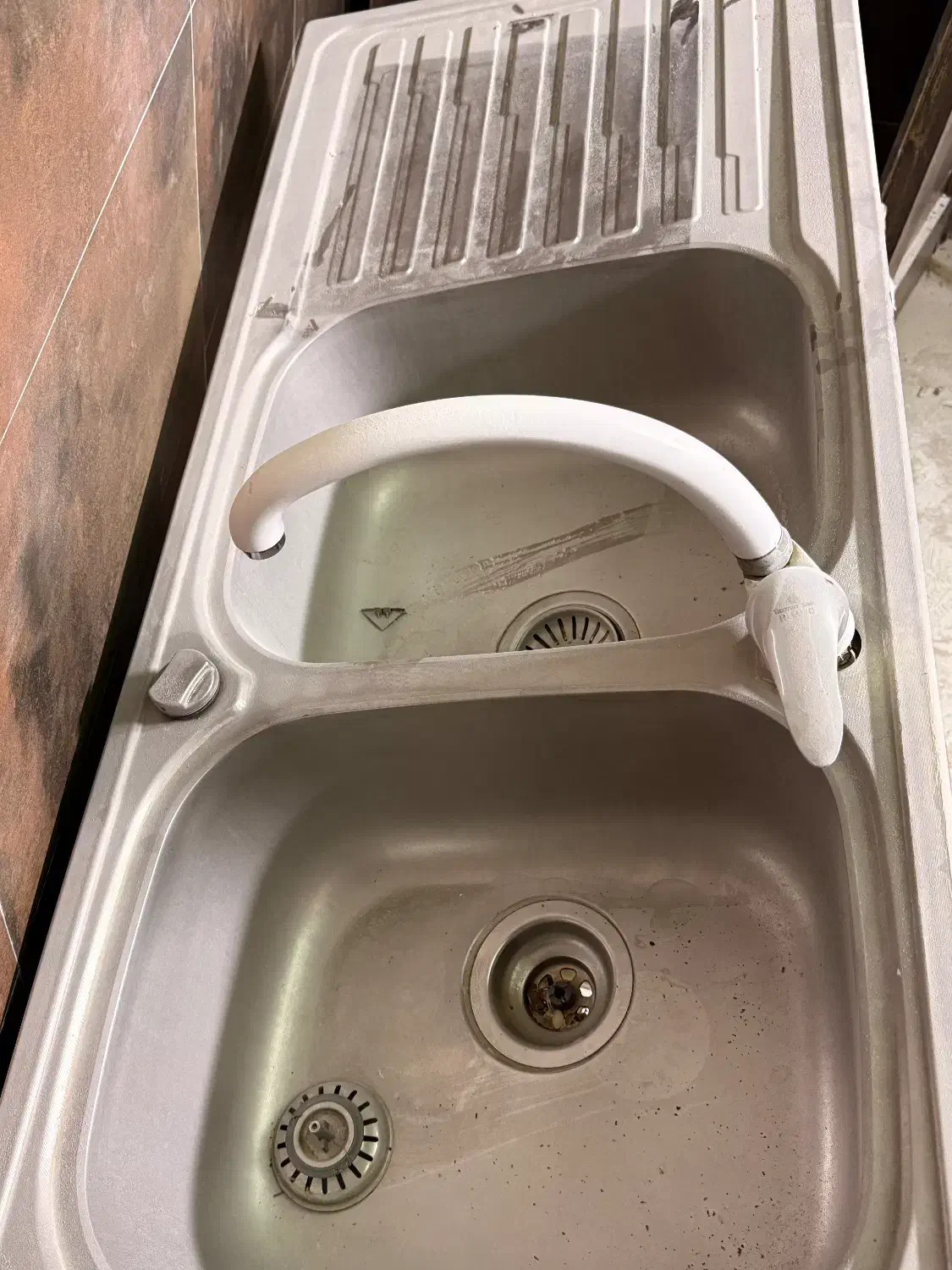 سینک با شیر|مصالح و تجهیزات ساختمان|اصفهان, جلفا|دیوار