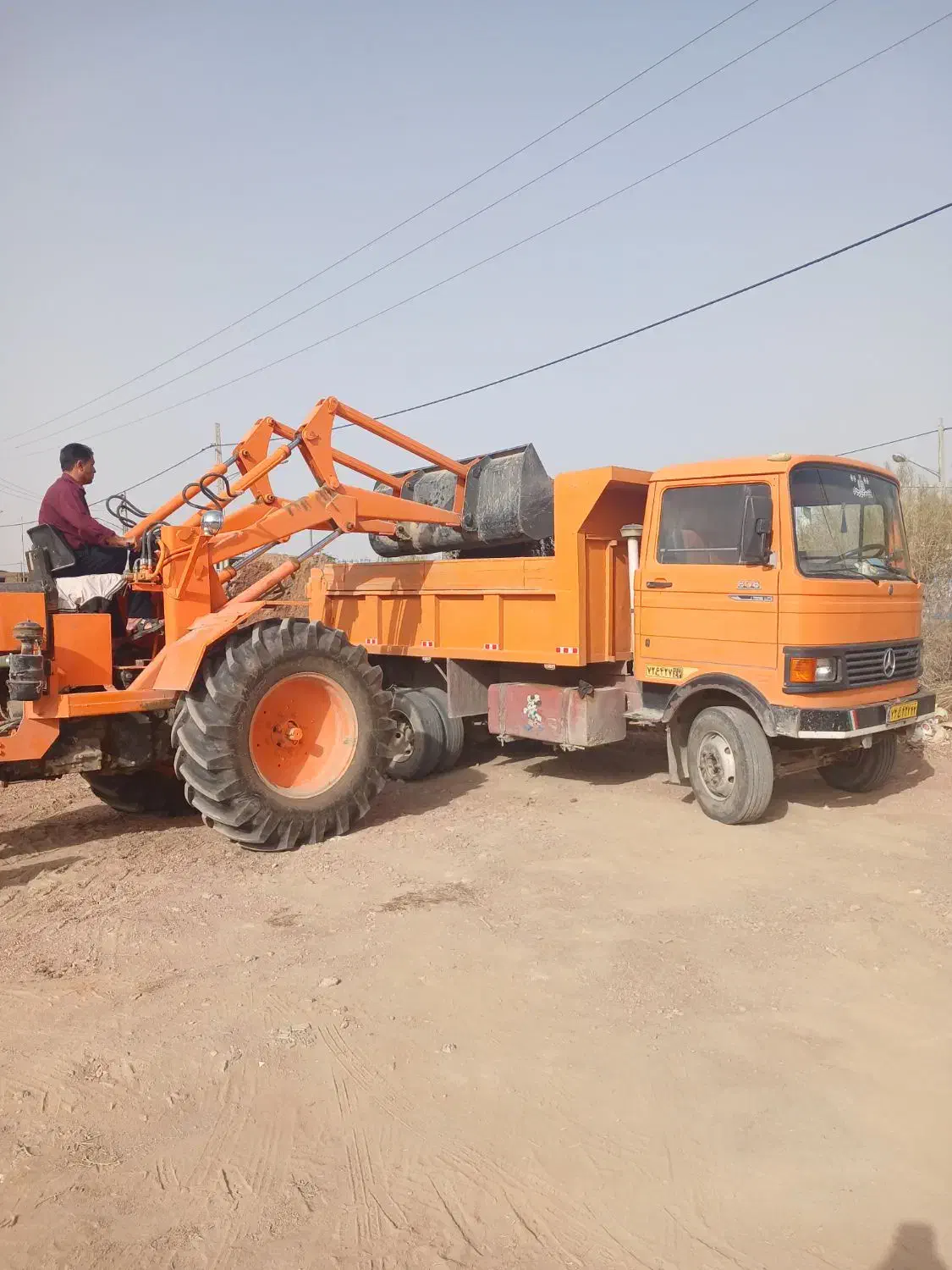 خدمات بیل لودری و خاور|خدمات حمل و نقل|گناباد, |دیوار