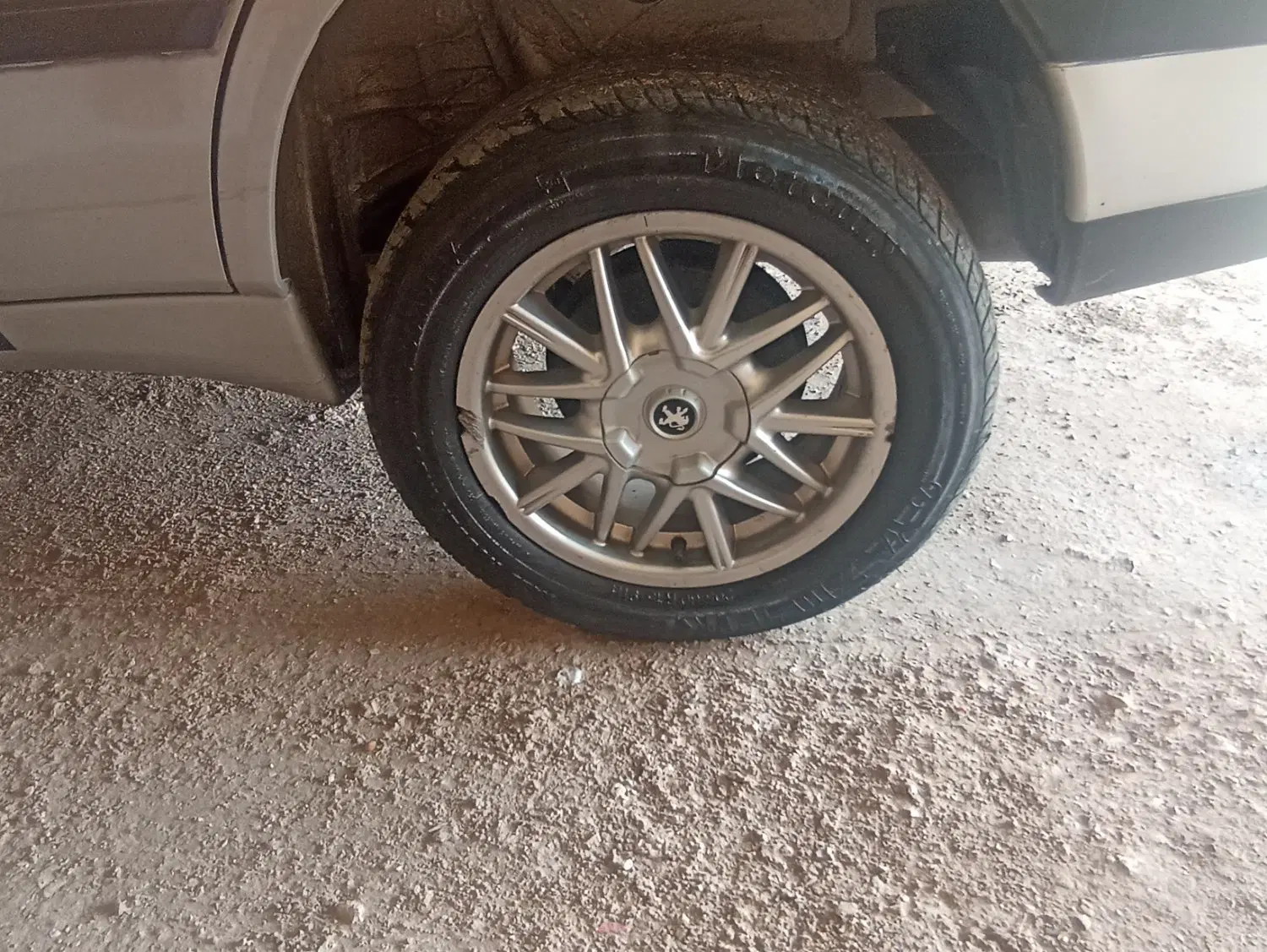 رینگ خرچنگی 15|قطعات یدکی و لوازم جانبی|قائن, |دیوار