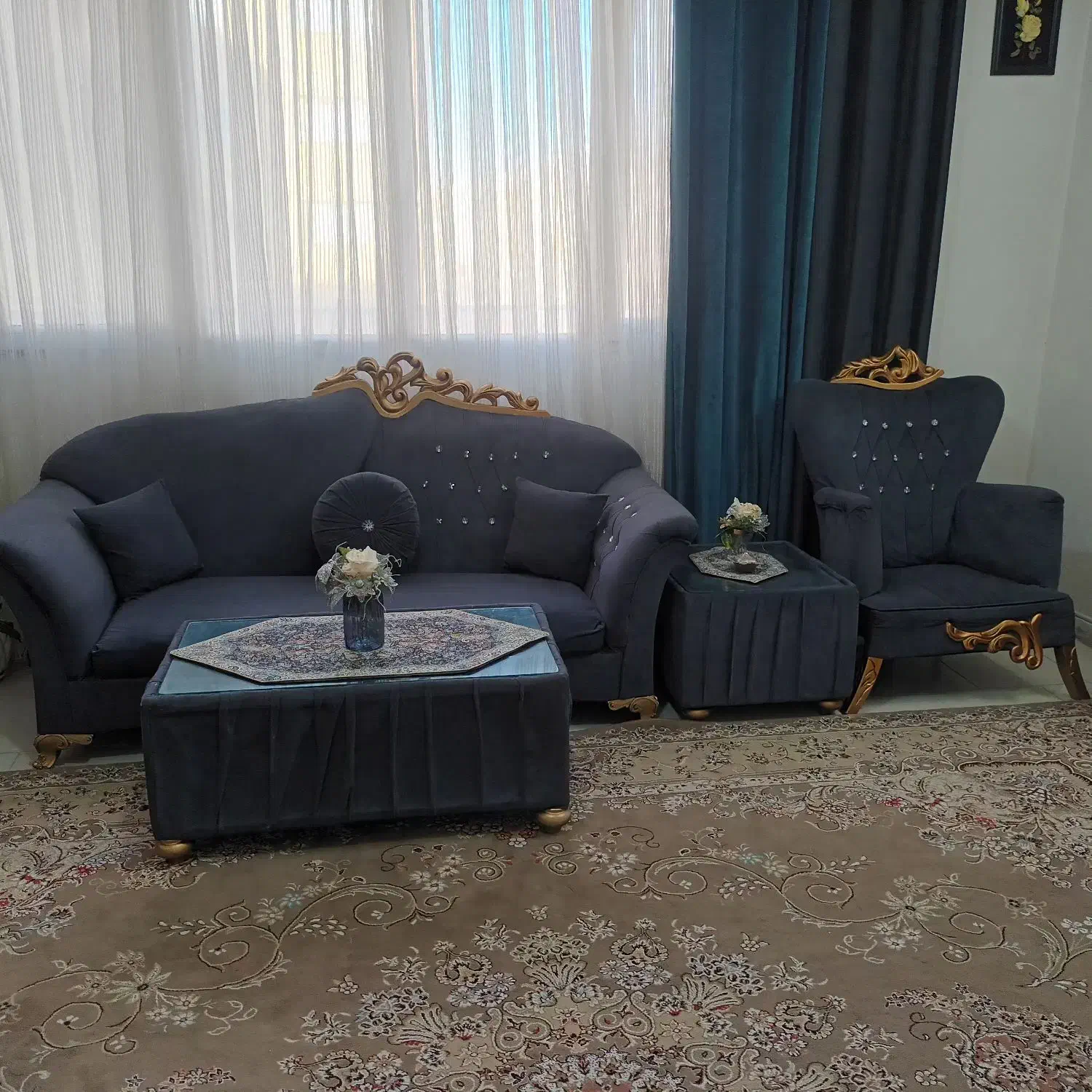 مبل|مبلمان خانگی و میز عسلی|گلبهار, شهر جدید گلبهار|دیوار