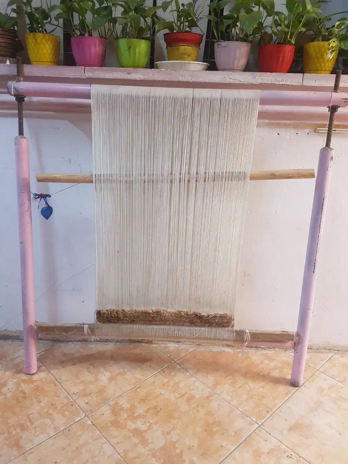 دار قالی و ابزار بافت قالی|لوازم خیاطی و بافتنی|بروجرد, |دیوار