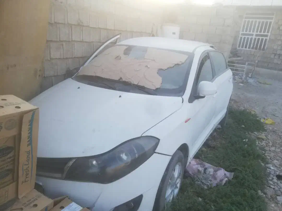 ام وی ام تصادفی|خودرو سواری و وانت|شیراز, اصلاحنژاد|دیوار