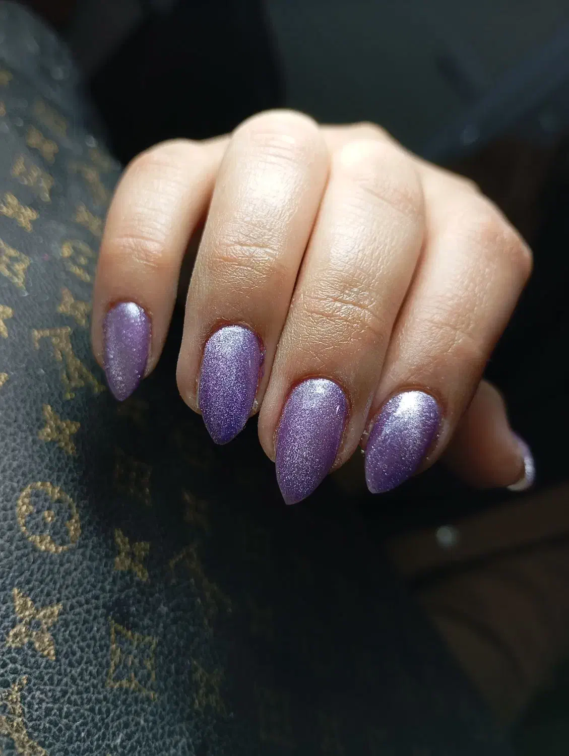 تخفیف ویژه یلدایی کاشت ناخن|خدمات آرایشگری و زیبایی|بروجرد, |دیوار