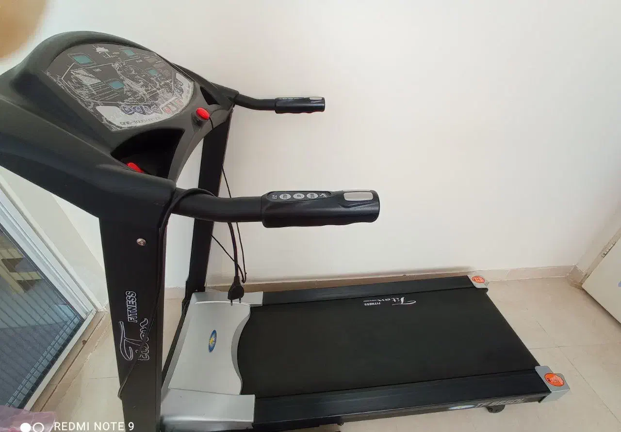 تردمیل تایتان فیتنس (تایوانی اصل)|تجهیزات ورزشی|پرند, فاز ۳|دیوار