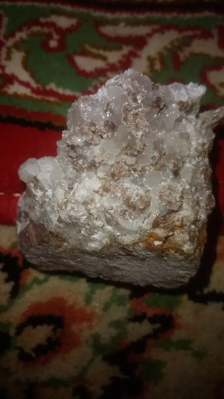 سنگ گوارتز|جواهرات|ماهدشت, |دیوار