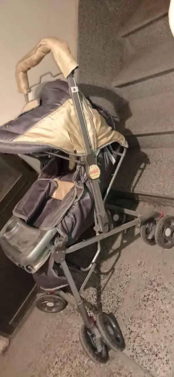 فروش کالسکه|کالسکه و لوازم جانبی|اصفهان, فرح آباد|دیوار