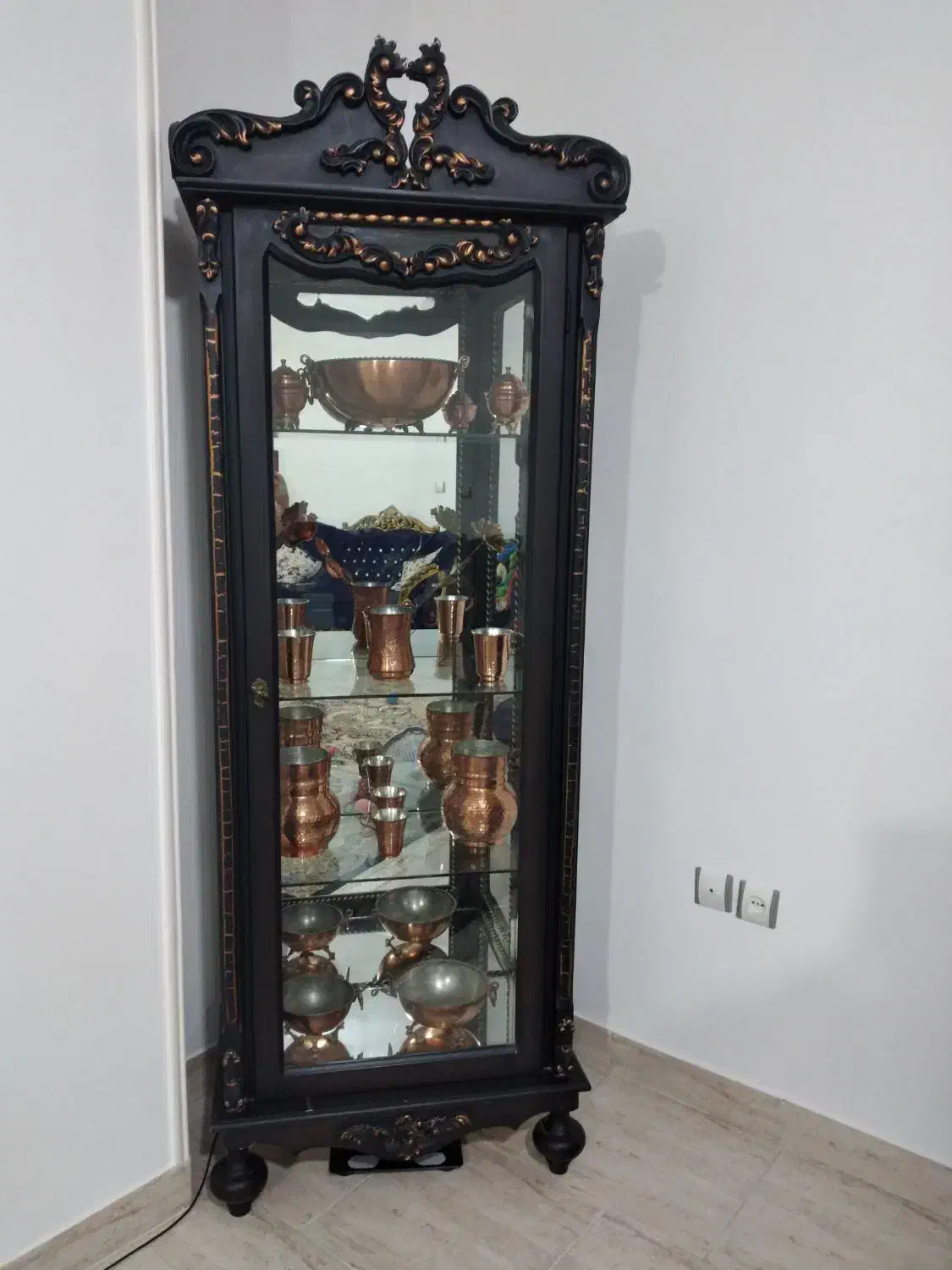 بوفه ویترین در حد نو|بوفه، ویترین، کنسول|گرگان, |دیوار