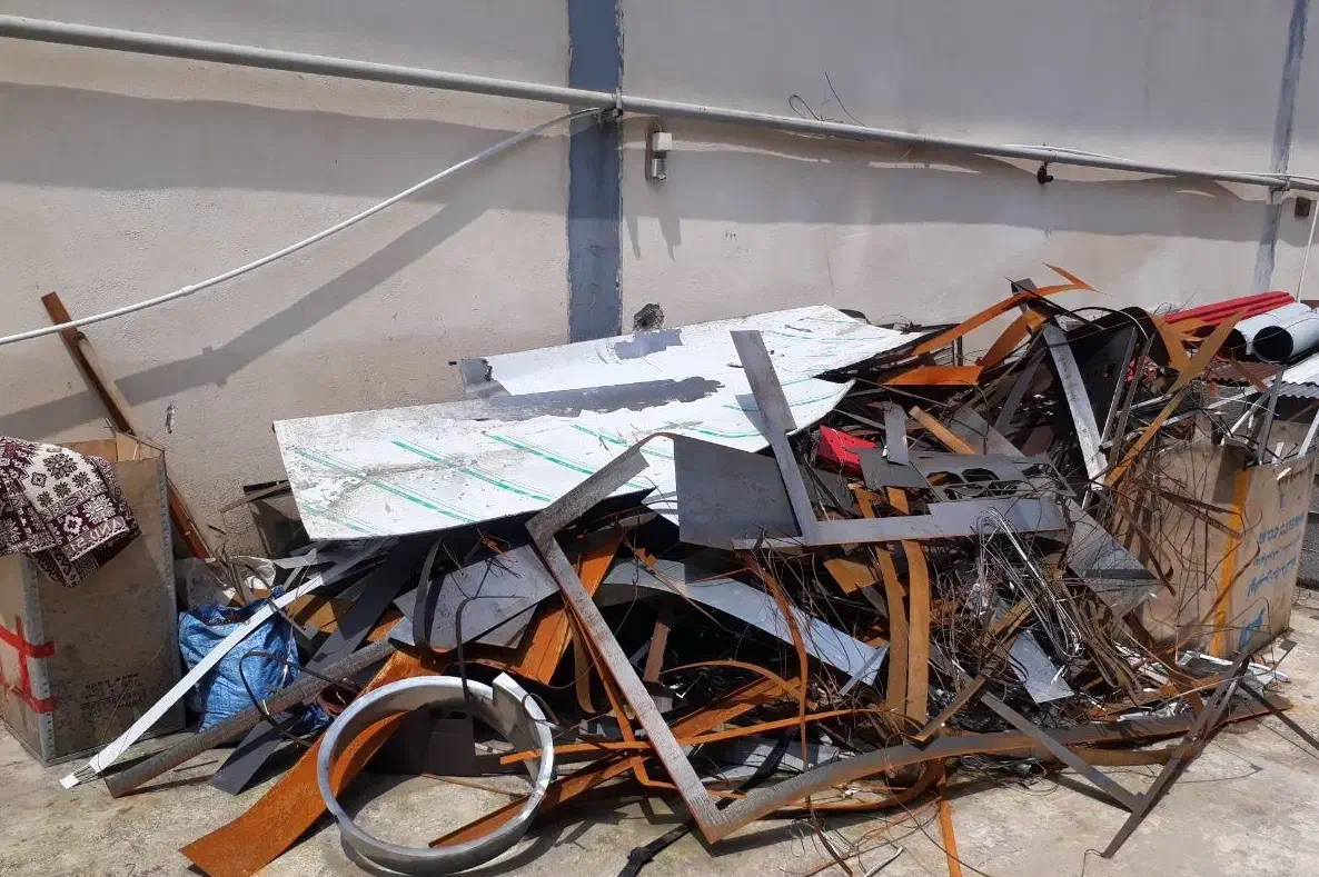 خرید اهن المینیوم مس لوازم اوراقی قطعات شوفاژخانه|خدمات پیشه و مهارت|رشت, بازار|دیوار