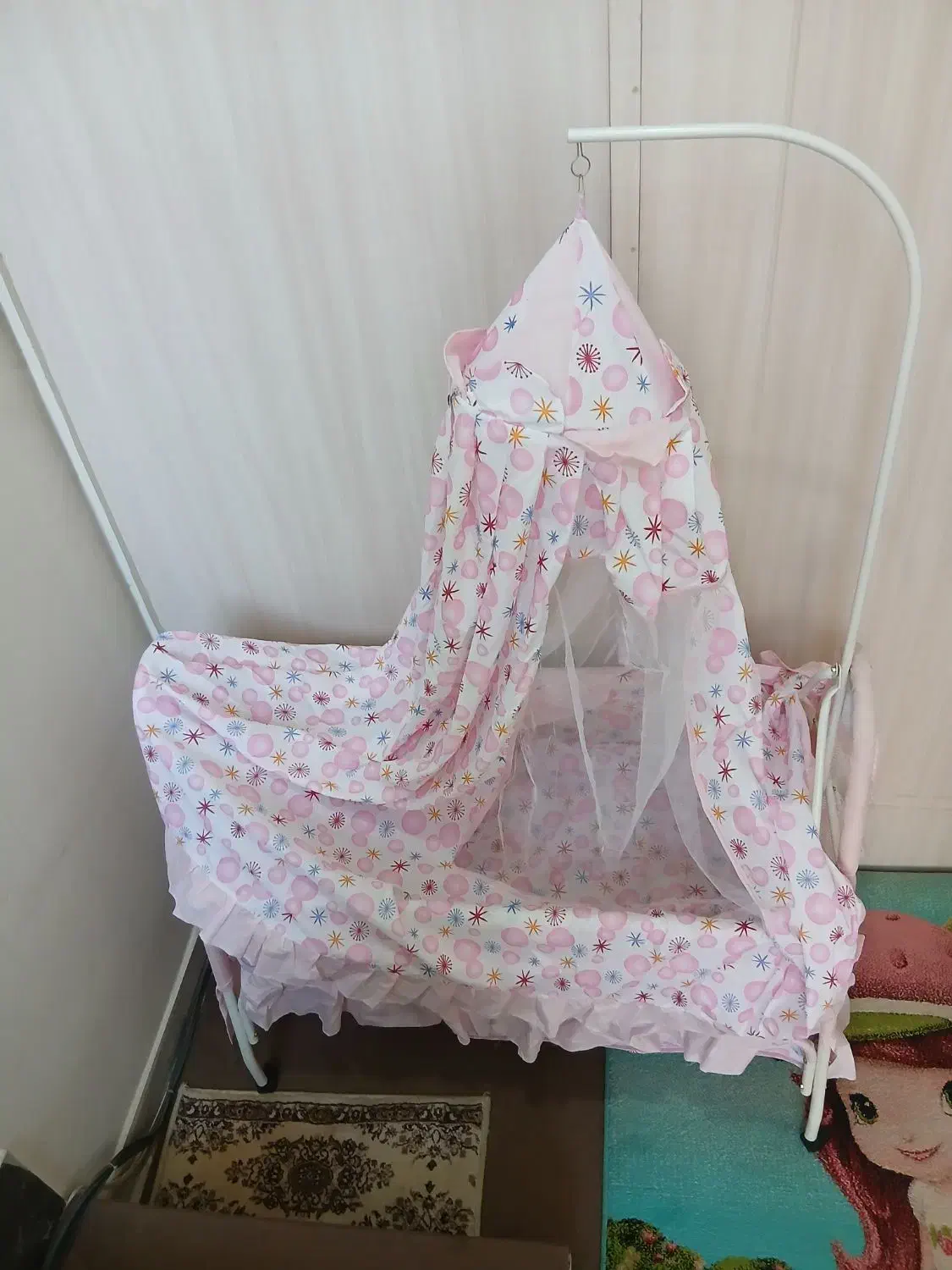 گهواره نوزادی|تخت و صندلی بچه|کرمانشاه, |دیوار