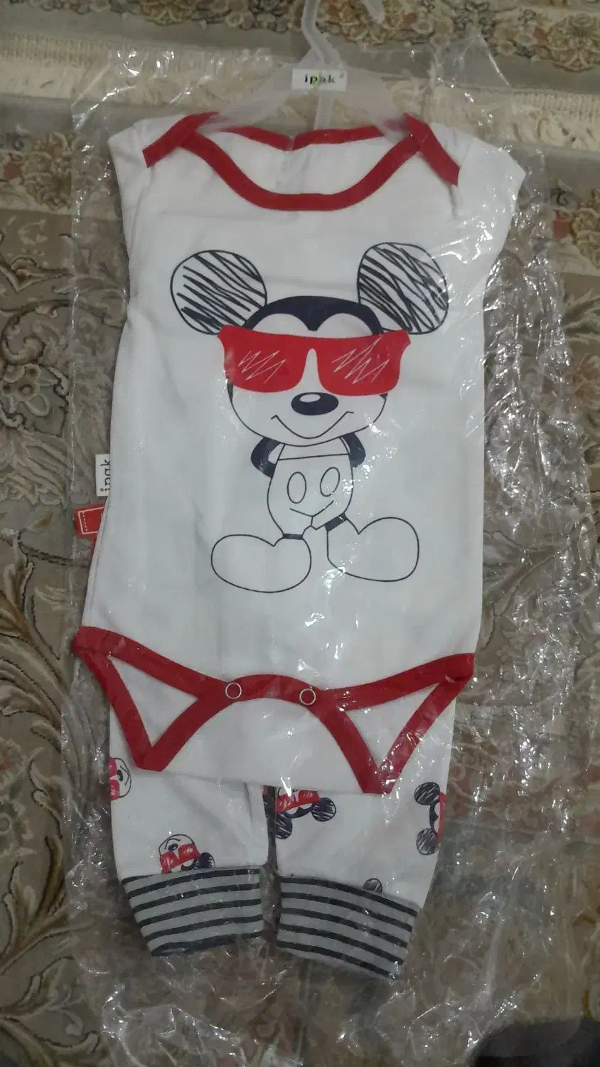 نوزادی|کفش و لباس بچه|خرمآباد, |دیوار