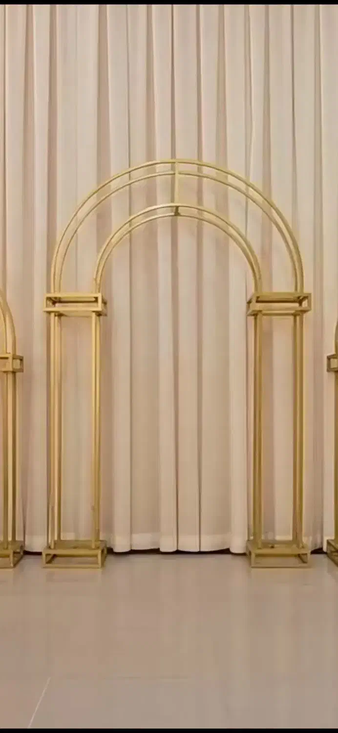 وسایل مزون عروسی فروشی دارم.از بک گراند تا پنل گل|فروشگاه و مغازه|سراوان, |دیوار