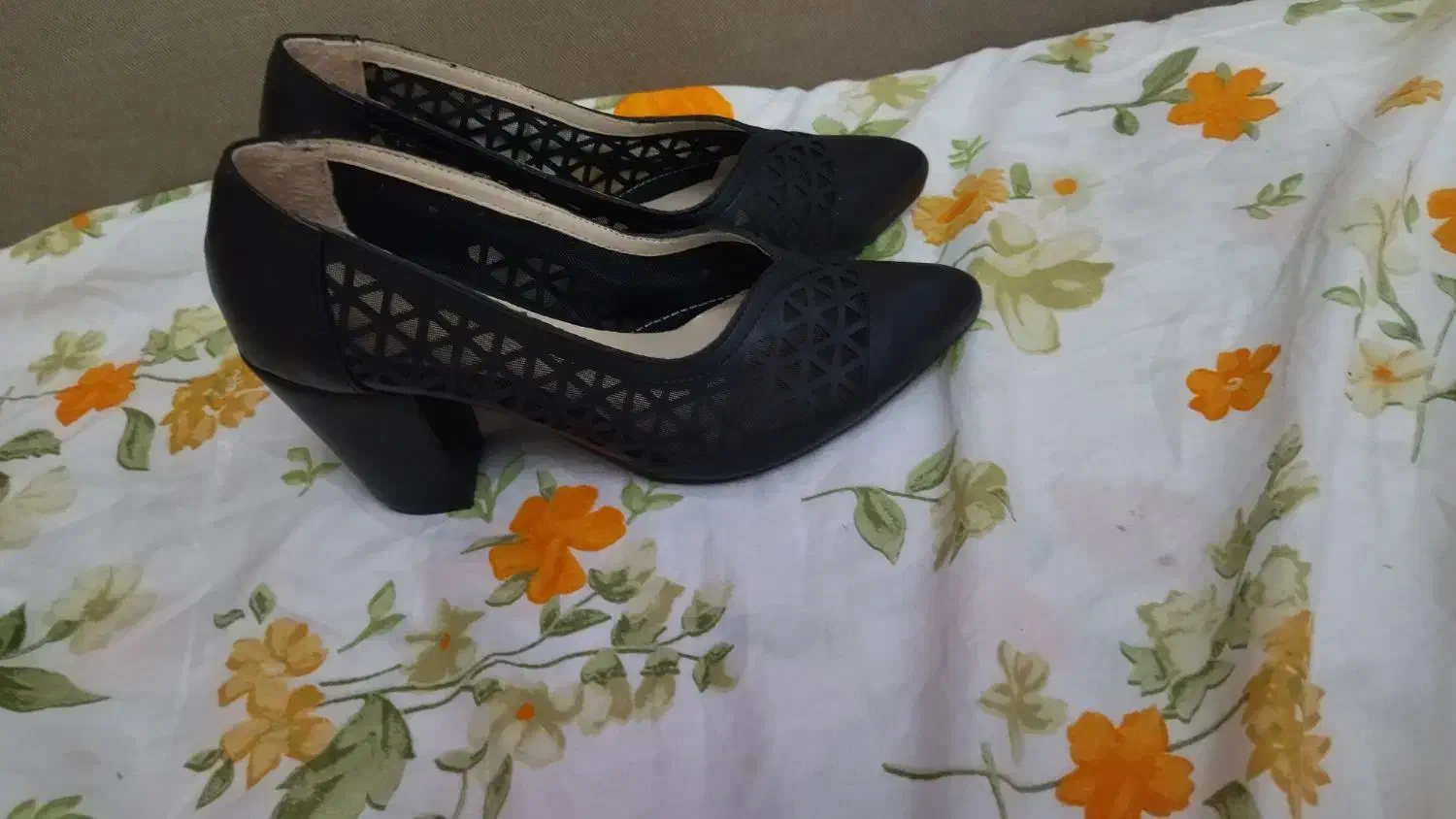 کفش سایز38|کیف، کفش، کمربند|رشت, سیا اسطلخ|دیوار