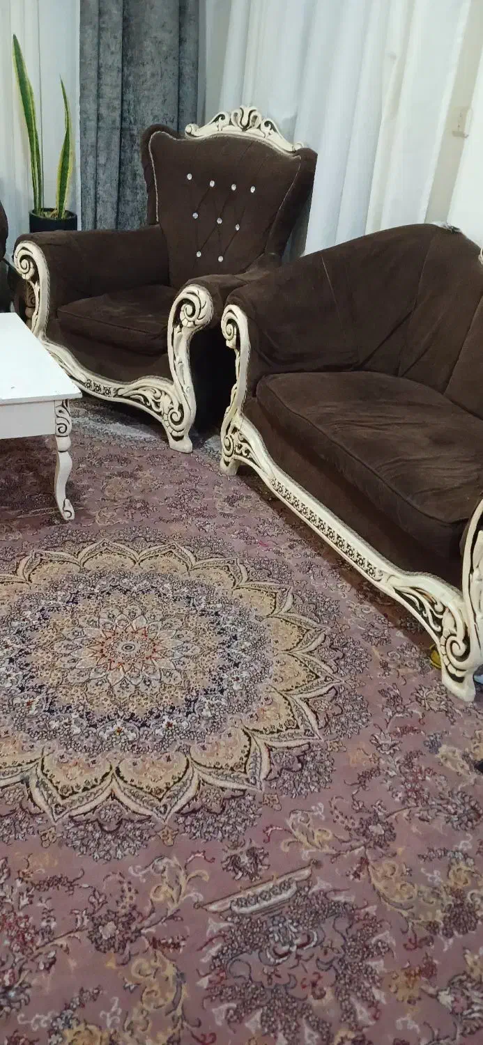 مبلمان راحتی ۷نفره کاملا سالم|مبلمان خانگی و میز عسلی|گرگان, |دیوار