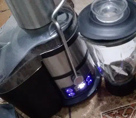 ابمیوه گیری چهار کاره|آبمیوه‌گیر و آب‌مرکبات‌گیر|کرج, حیدرآباد|دیوار