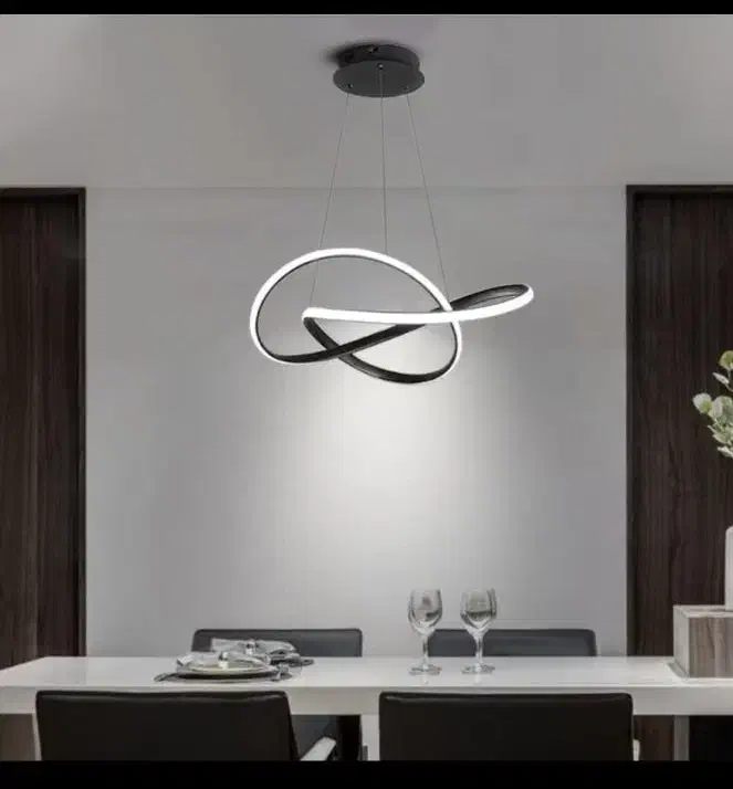 لوستر مدرن LED با طراحی حلقه‌ای هوشمند|لوستر و چراغ آویز|تهران, سازمان برنامه شمالی|دیوار