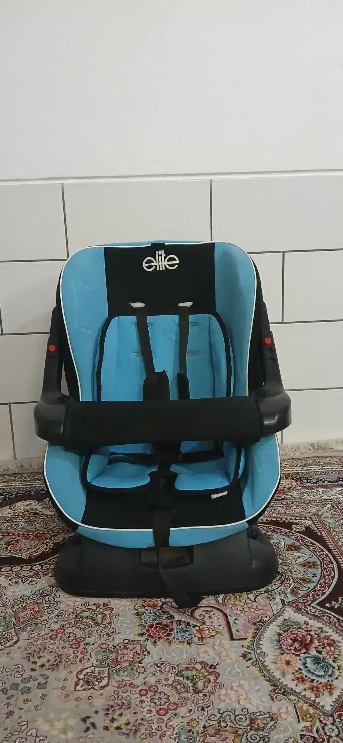 صندلی کودک|تخت و صندلی بچه|فسا, |دیوار