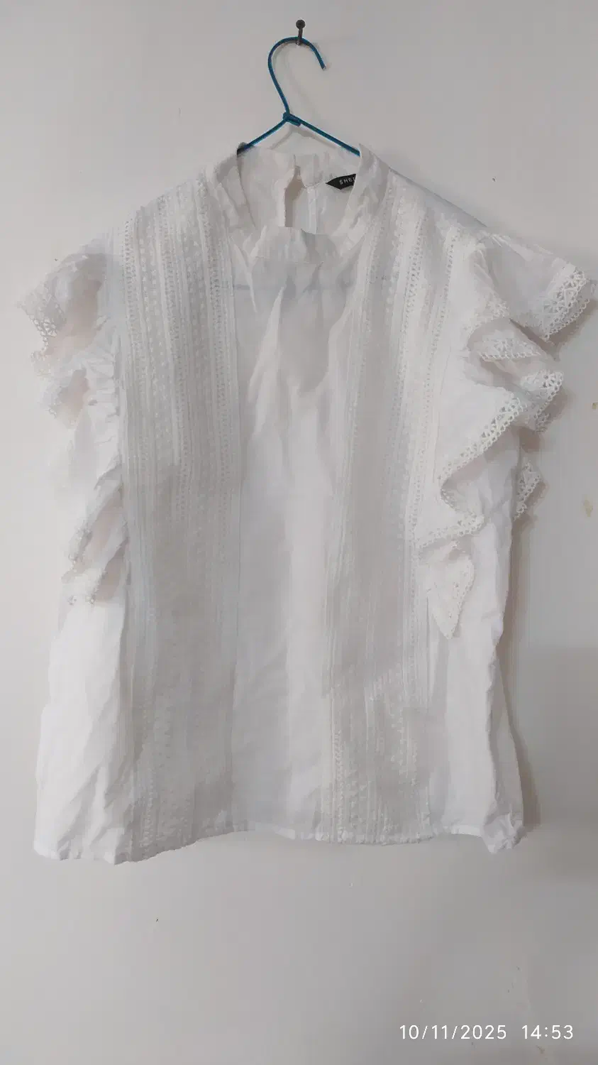 کت ولی و تاپ سفید باهم ۴۰۰تومن|لباس|لاهیجان, بازکیاگوراب|دیوار