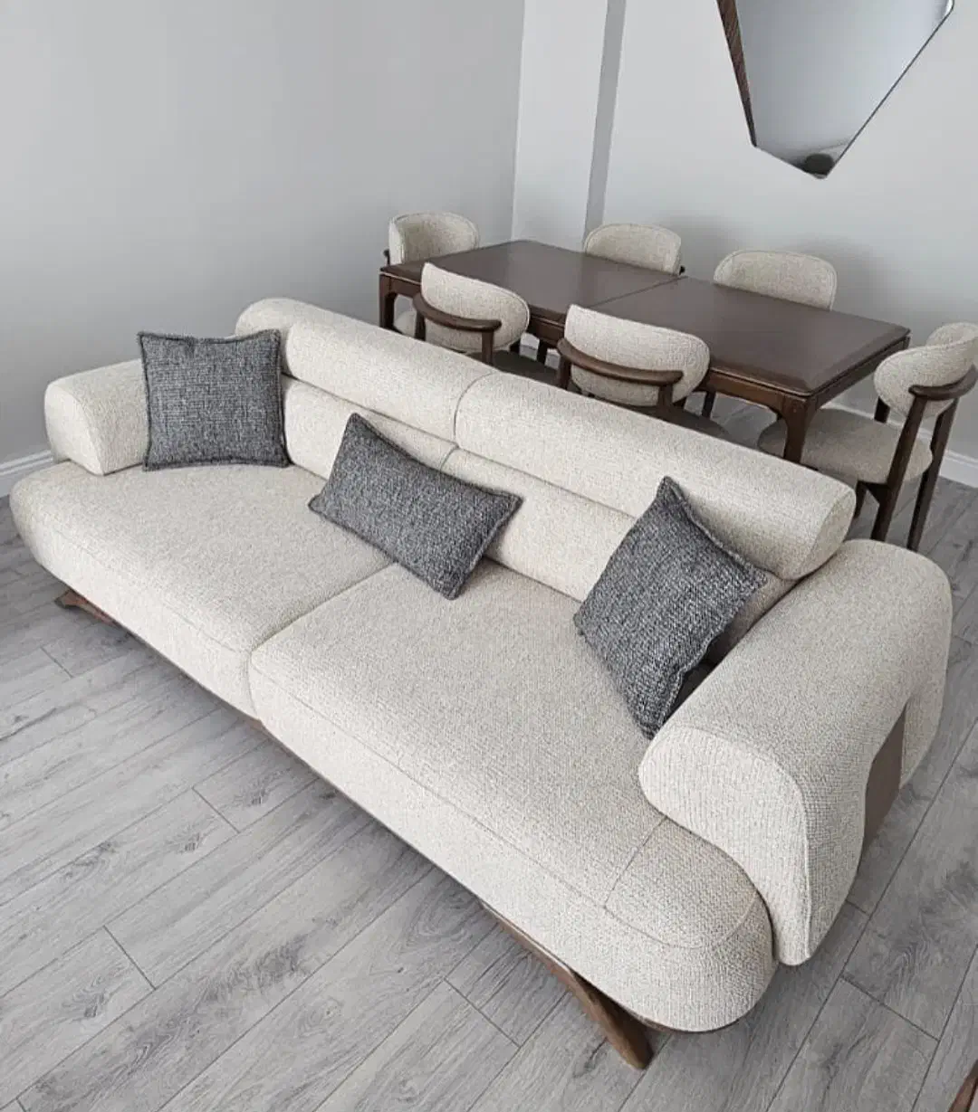 نجار کلاف ساز . رویه کوب .خیاط|استخدام صنعتی، فنی، مهندسی|اسفراین, |دیوار