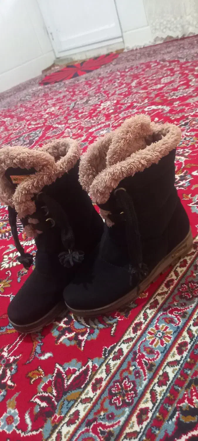 نیم بوت دخترانه|کیف، کفش، کمربند|نیشابور, گنبد سبز|دیوار