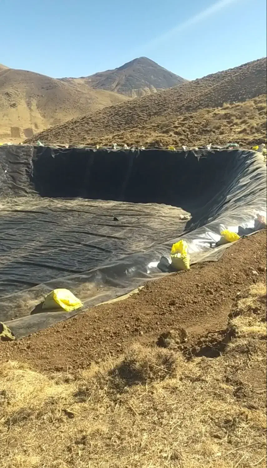 اجرای ورق پلیمری ژئومنبران با ضمانت نامه 15ساله|خدمات پیشه و مهارت|میانه, |دیوار