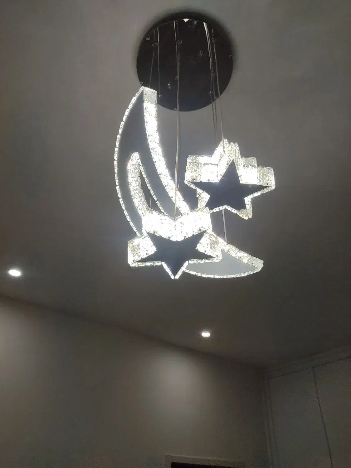 تولیدوفروش انواع لوسترهای مدرن و نئوکلاسیک|لوستر و چراغ آویز|کرج, کمالشهر|دیوار