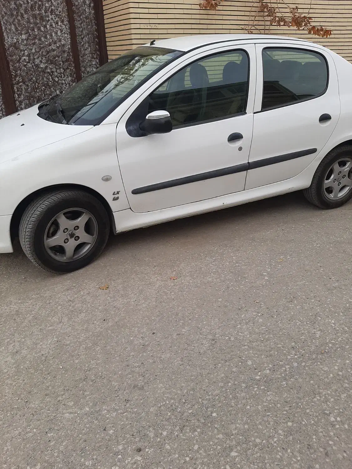 پژو۲۰۶Sdمدل ۹۶ .v8|خودرو سواری و وانت|کرمان, |دیوار