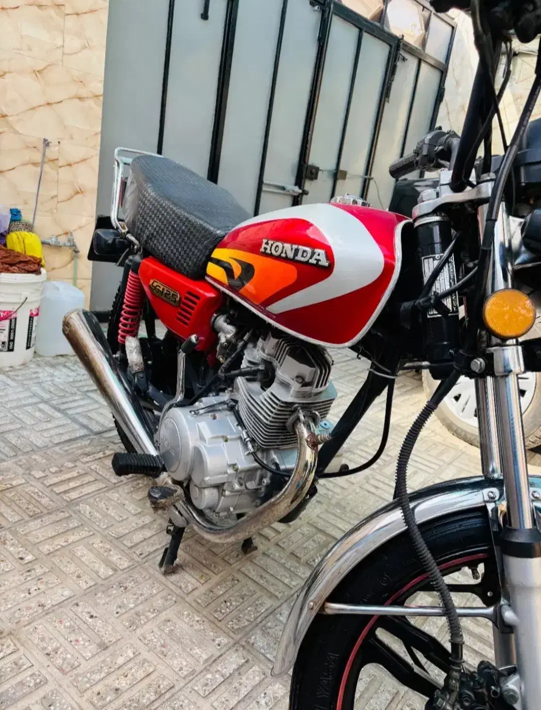 فروش یک دستگاه موتورسیکلت هوندا CG125|موتورسیکلت|سمنان, |دیوار