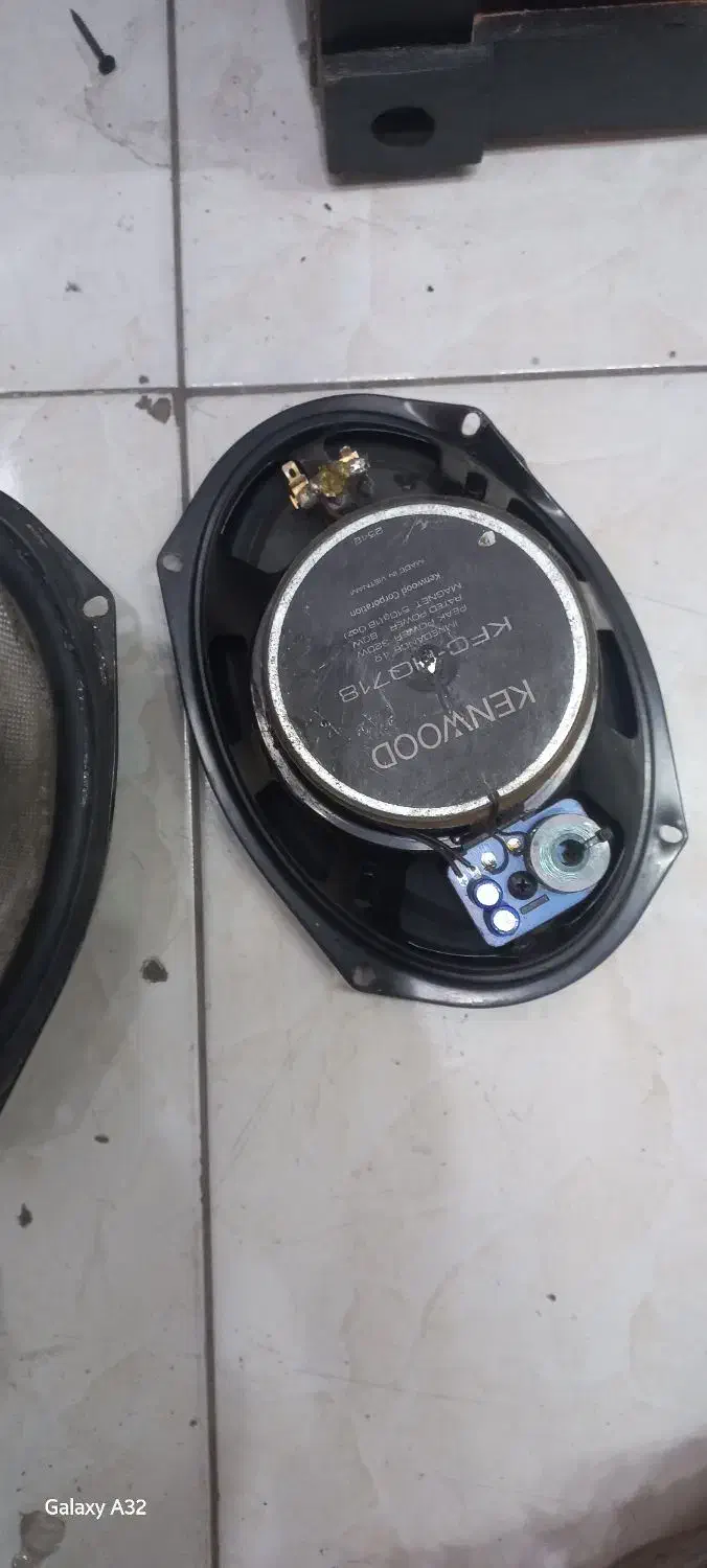 یک جفت باند ۷۱۸ اصلی|قطعات یدکی و لوازم جانبی|قدس, شهرقدس|دیوار