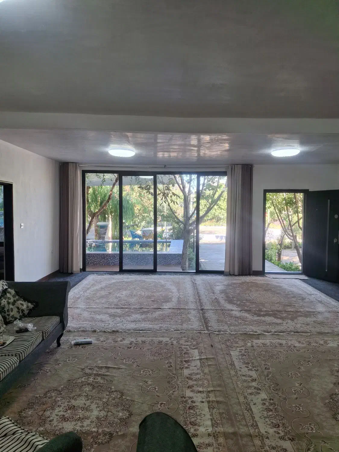 اجاره باغ ویلا|اجارهٔ کوتاهمدت ویلا و باغ|آفتاب, |دیوار