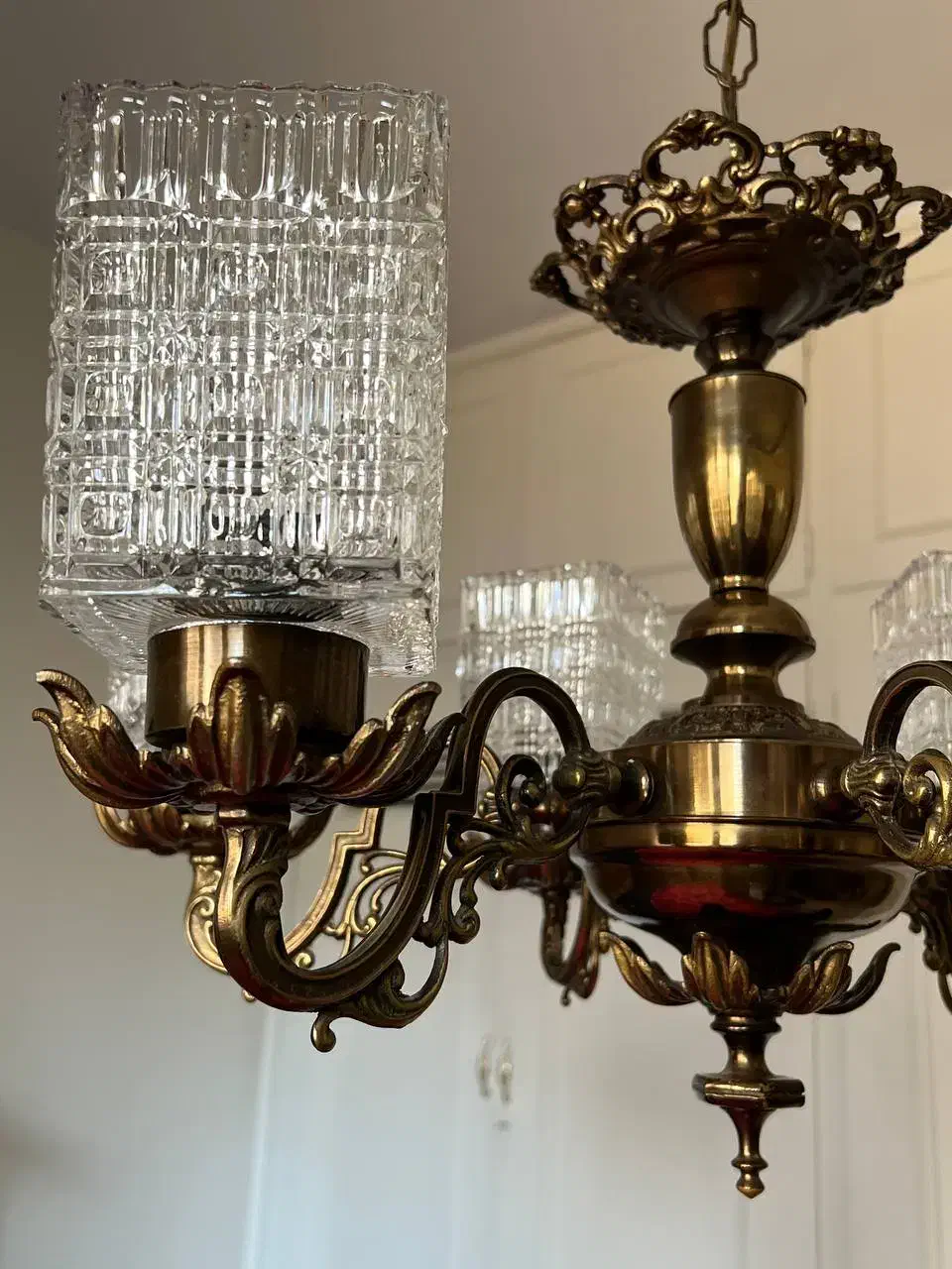 لوستر برنز قدیمی|لوستر و چراغ آویز|تهران, الهیه|دیوار