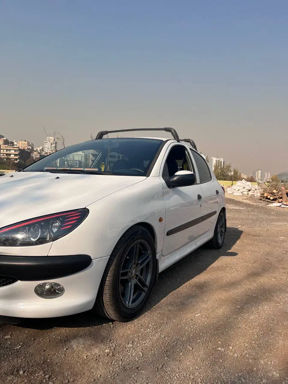 206مدل ۹۵و پراید ۱۳۱ مدل ۹۷|خودرو سواری و وانت|تهران, سید خندان (جلفا)|دیوار