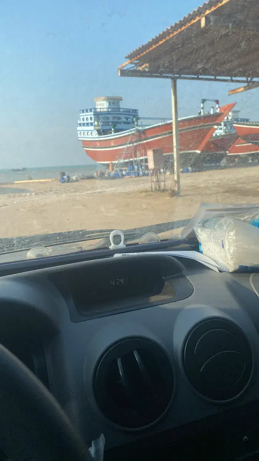 لنج|قایق و سایر وسایل نقلیه|بندر دیر, |دیوار