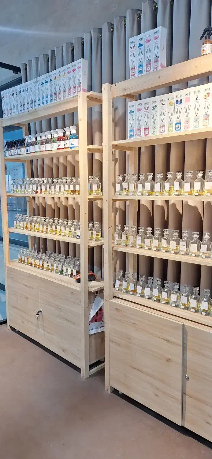 فروشنده برای عطر فروشی در مجتمع پالادیوم|استخدام بازاریابی و فروش|کوهین, |دیوار