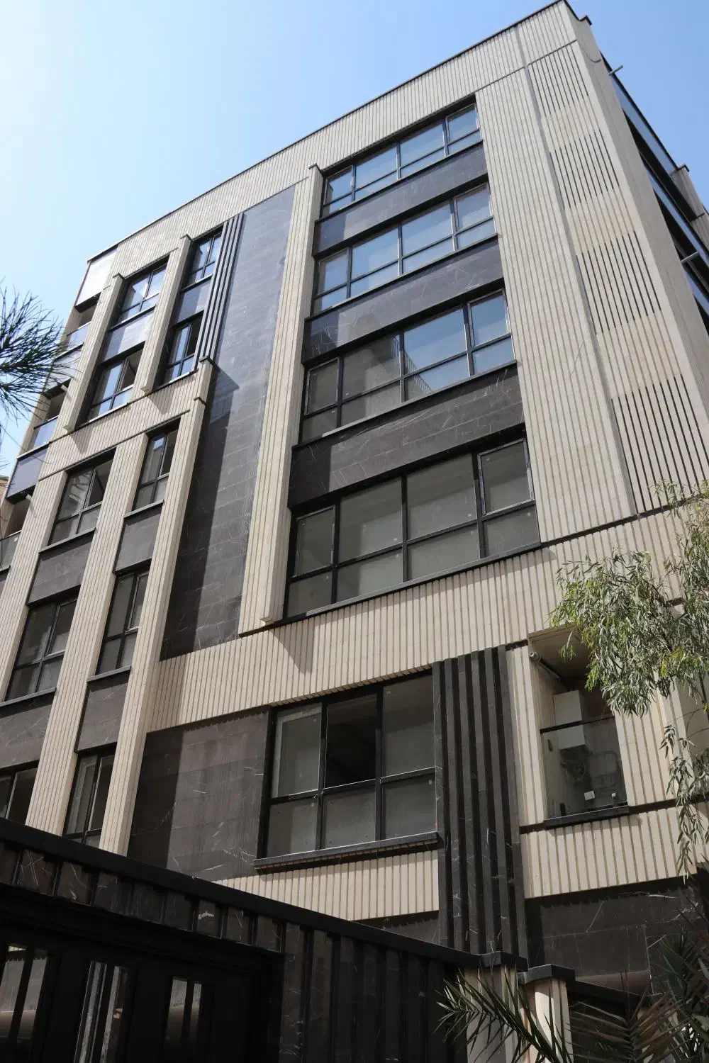 5طبقه اکازیون سند اداری یکجا فروش|فروش دفتر کار، اتاق اداری، مطب|تهران, پونک|دیوار