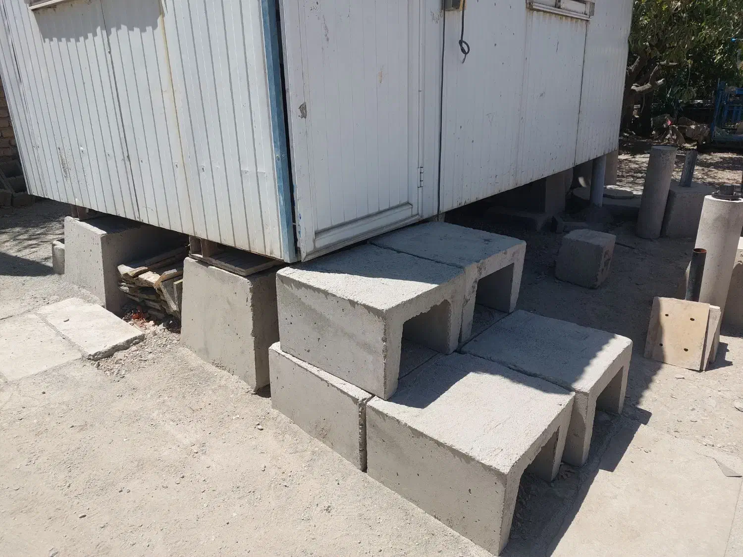 پایه و پله کانکس و کانتینر آماده|مصالح و تجهیزات ساختمان|مشهد, الهیه|دیوار