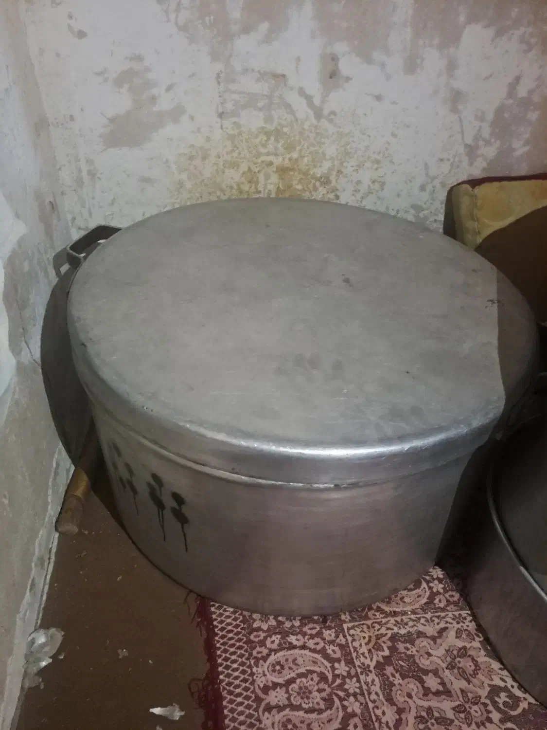 دیگ بزرگ اشپزی|ظروف پخت‌وپز|شهرضا, |دیوار