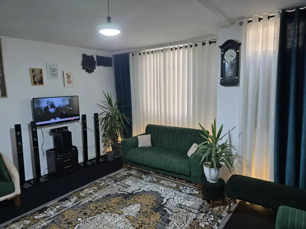 سوییت مبله قاسم آباد شیک|اجارهٔ کوتاه‌مدت آپارتمان و سوئیت|مشهد, الهیه|دیوار