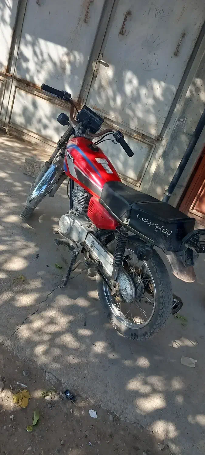 یک دستگاه موتور سیکلت تازه تعمیر|موتورسیکلت|گنبد کاووس, |دیوار