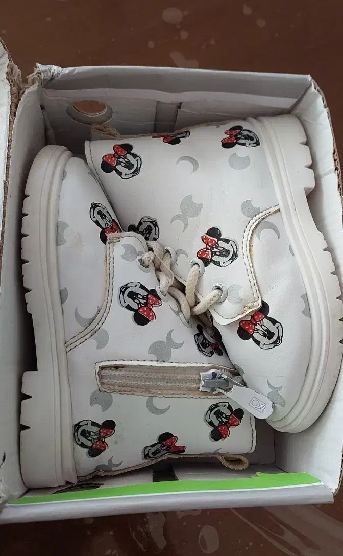 نیم بوت دخترانه|کفش و لباس بچه|ورامین, شهرک فجر|دیوار