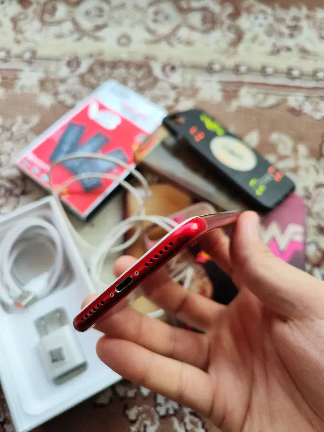 گوشی iPhone 7 قرمز حافظه 128 گیگ سالم|موبایل|گناباد, |دیوار