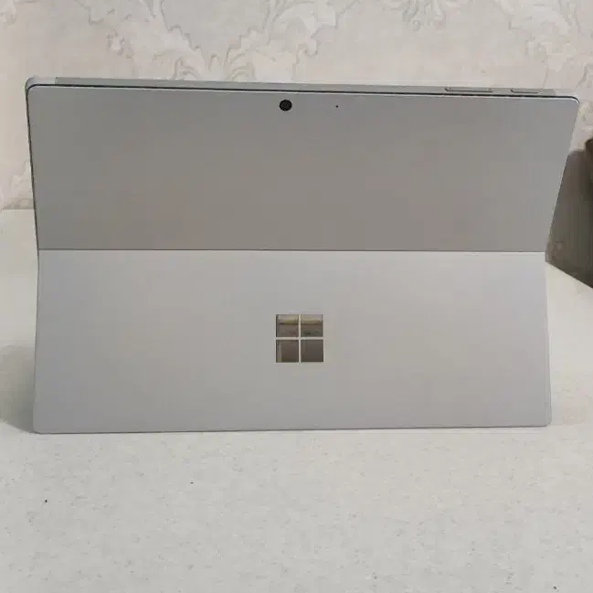 سرفیس پرو 7 در حد نو|رایانه همراه|شیراز, کوی زهرا|دیوار